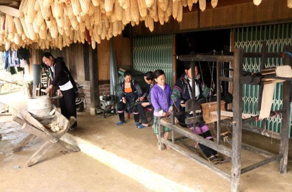 Khach San Sapa Ngay Nay Hotel Exterior photo